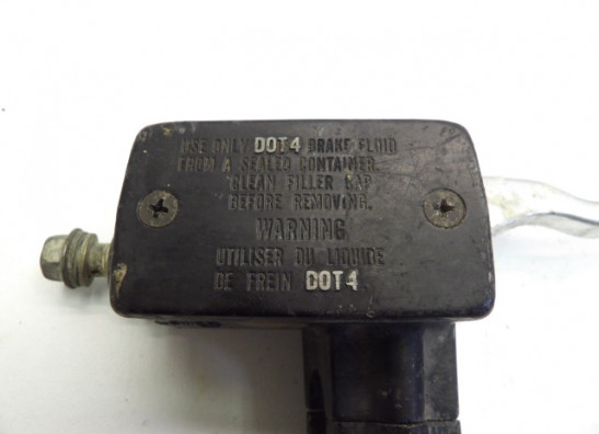 Front brake master cylinder  Suzuki GSX R 750