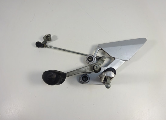 Main step holder left Yamaha FZ6
