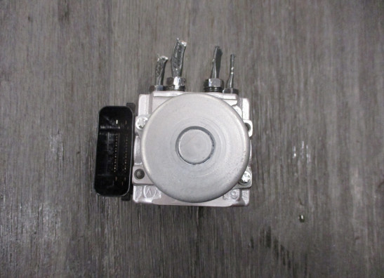 ABS pomp Honda CB 650 F