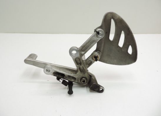 Fussrastetrager vorne rechts Triumph 595 T Daytona