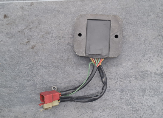 Regulator rectifier  Honda CBR 600 F