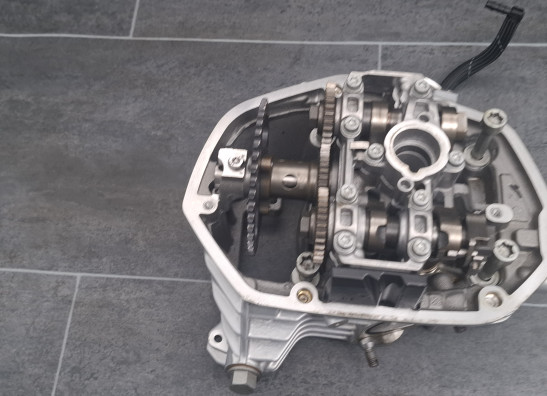 Cylinder head BMW R 1200 GS LC