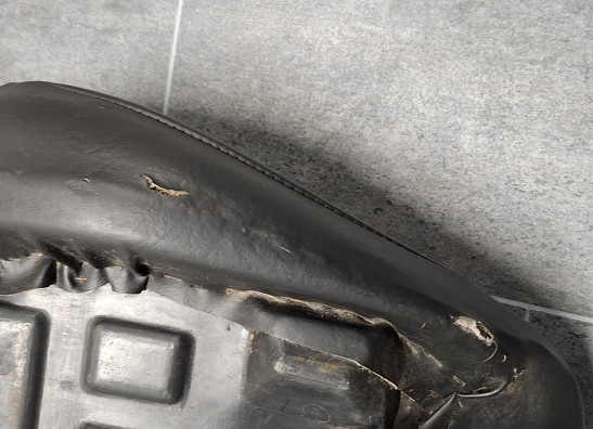 Zadel Honda VT 700 750