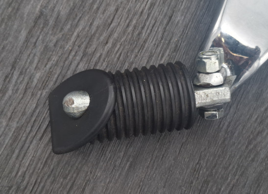 Duo voetsteun links Harley Davidson FXDB Street Bob