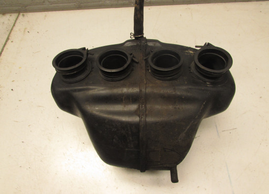 Air cleaner case Suzuki GSX F 1100