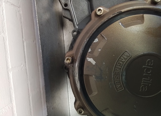 Crankcase cover Clutch side Aprilia RSV 1000