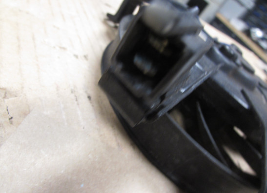 Duo voetsteun rechts Suzuki Burgman 650