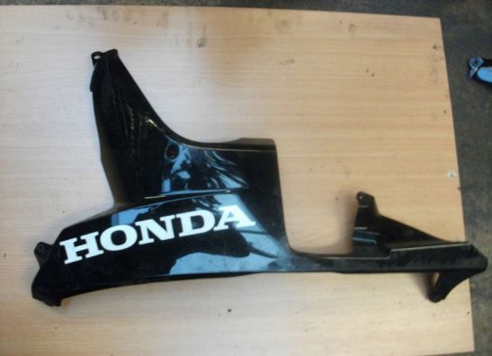 Linker onderkuip Honda CBR 600 RR