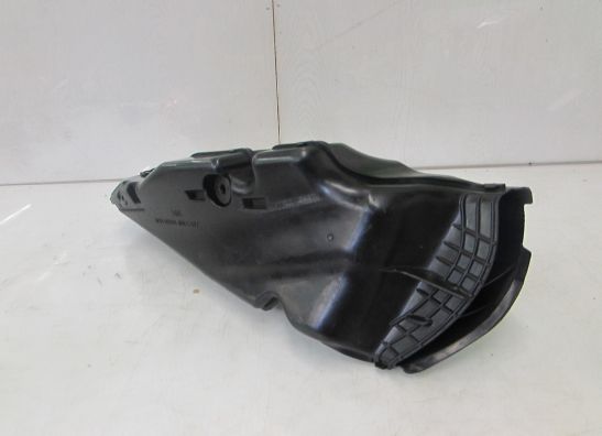Linker luchtbuis Suzuki GSX R 750