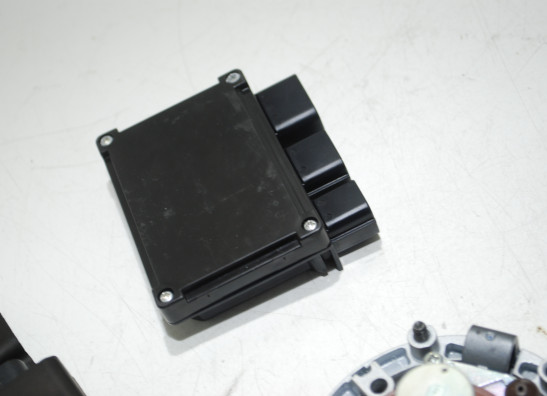 Schlosssatz Kawasaki Ninja 300