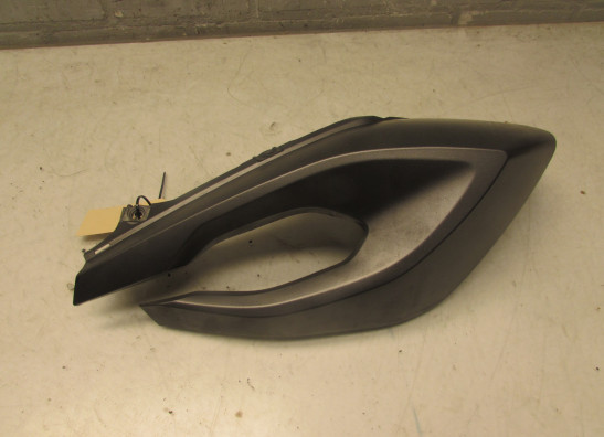 Seitenverkleidung rechts klein Yamaha Tracer 900