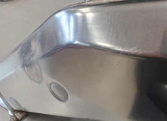 Achterbrug Aprilia Tuono 1000