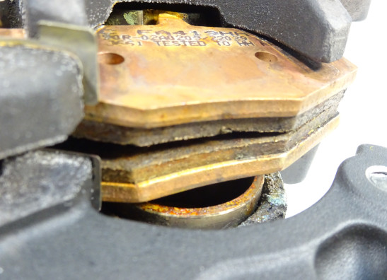 Achter remklauw Suzuki GSR 600