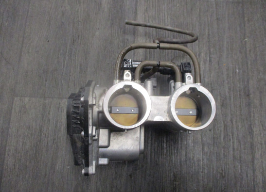 Gasklephuis Honda CRF 1000 Africa Twin