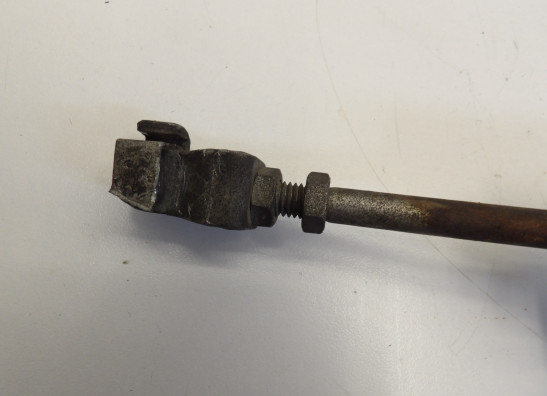 Rempomp achter Honda TRANSALP