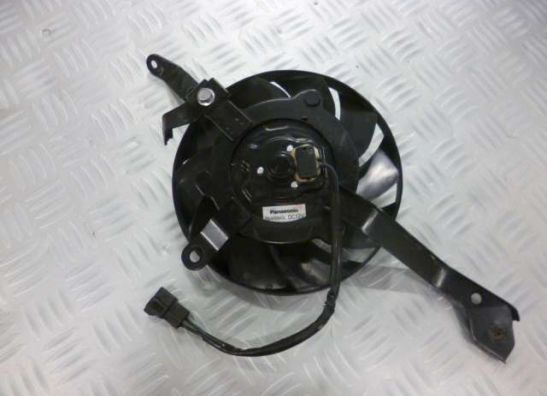 Ventilator Triumph Speed Triple 1050 R 2012-2015