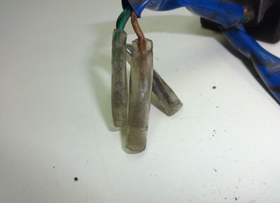 Relais unit Honda VF 700  750 F