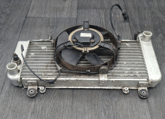 Radiator Honda VFR 750