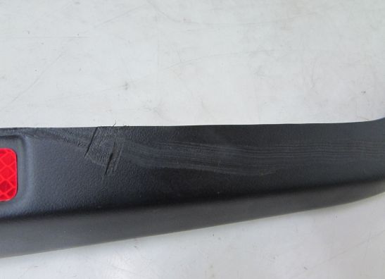 Cowl left small Can-am Outlander