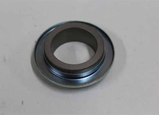 Rear axle Suzuki GSX R 1000