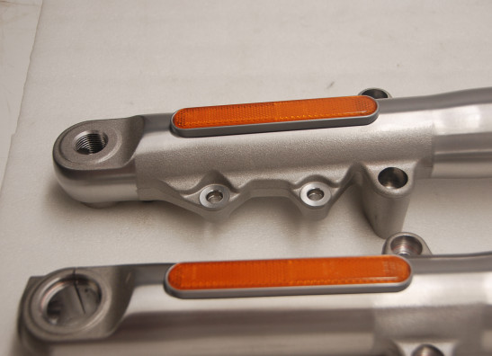 Voorpoot buiten Harley Davidson Softtail