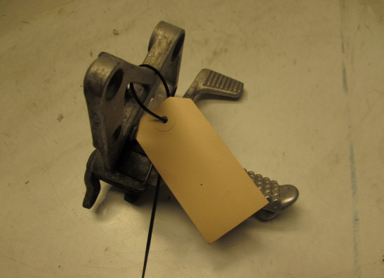 Fussrastetrager vorne rechts Honda VFR 750