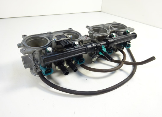 Gasklephuis Honda CBF 1000