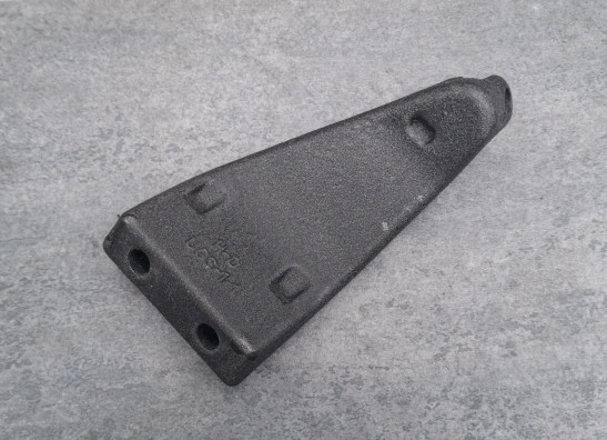 Fussrastetrager vorne links Harley Davidson FXDF Fat Bob