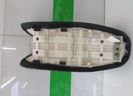 Zadel Suzuki GSX F 600