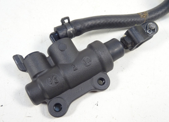 Rempomp achter BMW R 1200 R