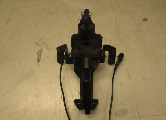 Contact slot BMW C 650 GT