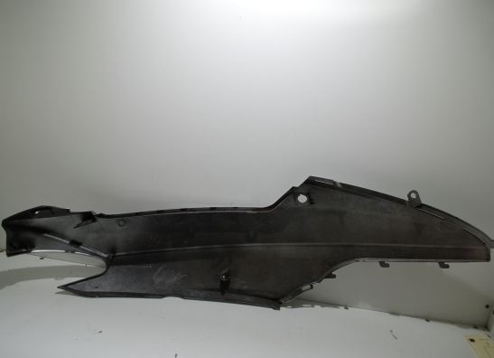 Linker achterkant Suzuki Burgman 400