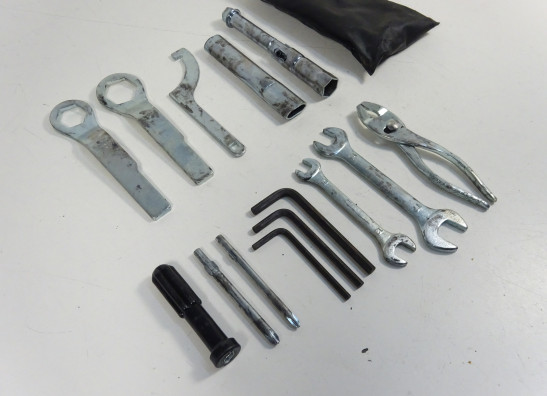 Tool set Kawasaki ER 6