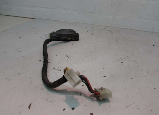 Regulator rectifier  Honda VF 700  750 C Magna