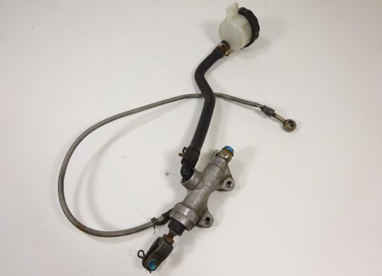Rempomp achter Kawasaki ZXR 400