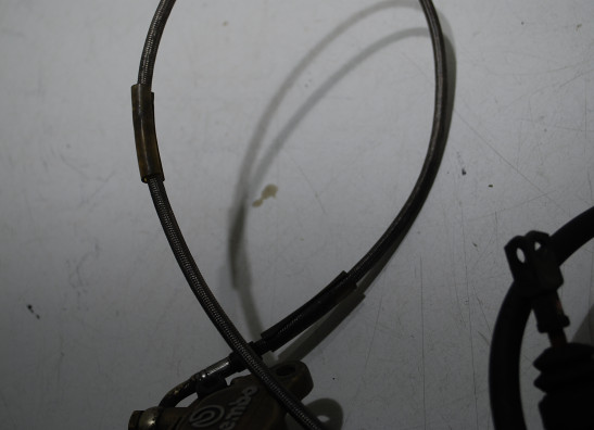 Rempomp achter Ducati monster 900