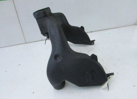 Air intake center Yamaha YZF R6