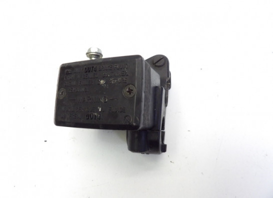 Front brake master cylinder  Kawasaki ZZR 600