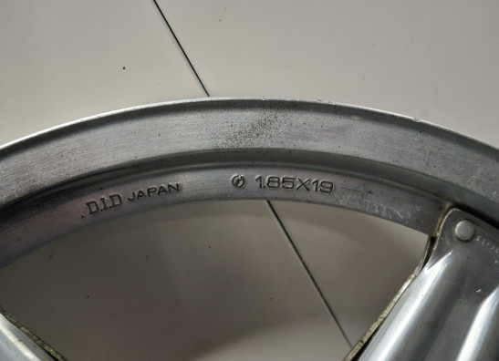 Front Wheel Honda CB 250 N