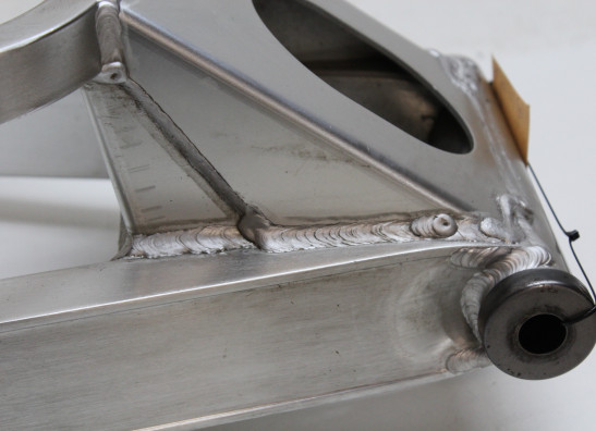 Achterbrug Yamaha YZF 750 SP