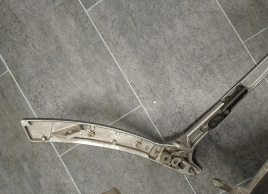 Rugsteun sissybar Honda VT 500