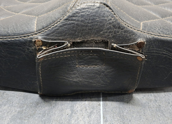 Zadel Honda VF 700  750 S Sabre