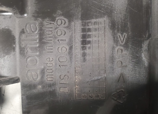 Afdekkap Aprilia Tuono 1000