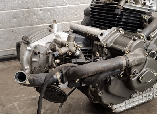 Engine Ducati ST3