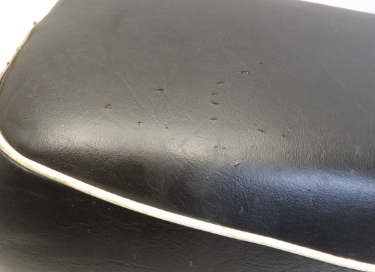 Zadel Suzuki DR 500 S