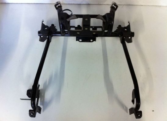 Stay upper cowl Suzuki Burgman 650