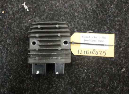 Regulator rectifier  Honda CBR Fireblade
