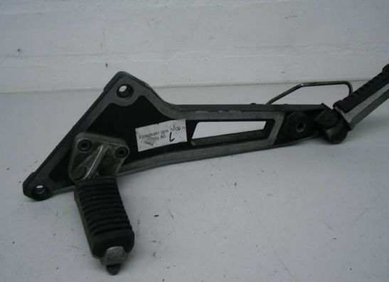 Main step holder left Kawasaki GPZ 1000