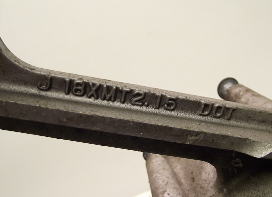 Felge vorne Kawasaki GTR 1000