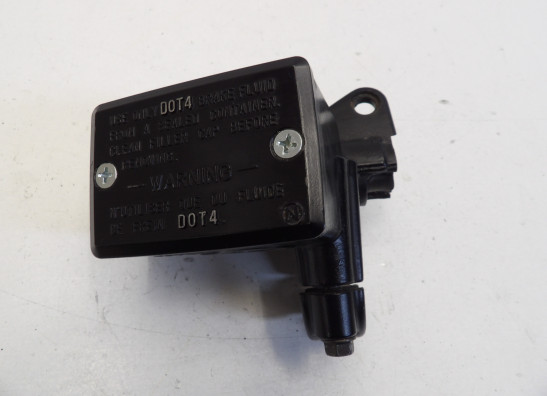 Front brake master cylinder  Honda CBR 600 F